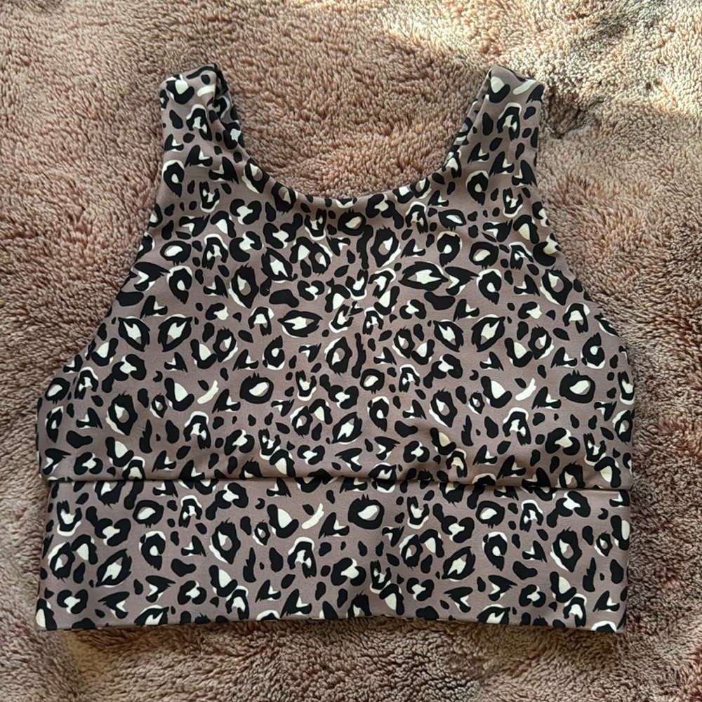 Kyodan mauve leopard animal print sports bra